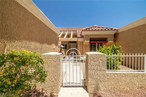 9052 Gemstone DR, Las Vegas, NV 89134