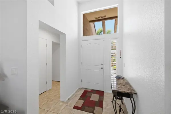 9052 Gemstone DR, Las Vegas, NV 89134