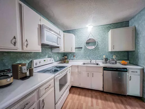 85 Bayberry LN #85, South Burlington, VT 05403