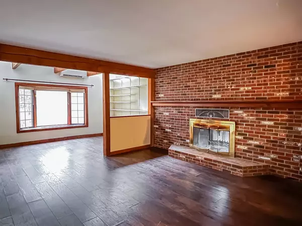 960 East RD, Waitsfield, VT 05673