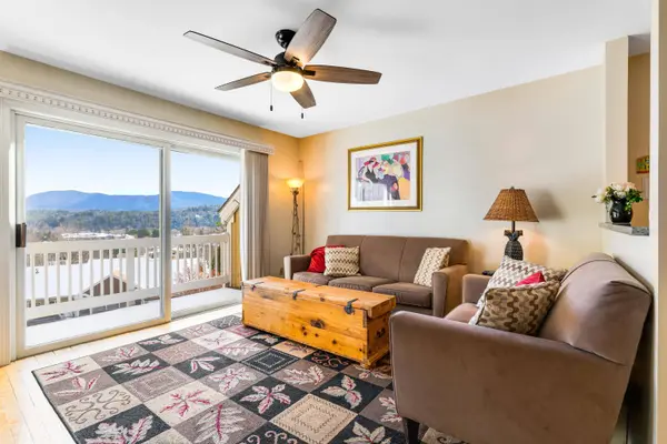 144 Mountainside DR #K204, Stowe, VT 05672