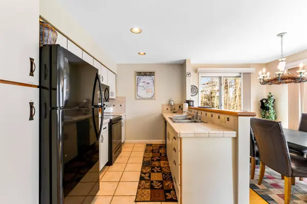 144 Mountainside DR #K204, Stowe, VT 05672