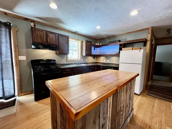 883 Osgood Hill RD, Westford, VT 05494