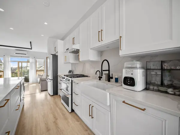 3105 Dayanee Springs BLVD #186, Coquitlam, BC V3E 0C2