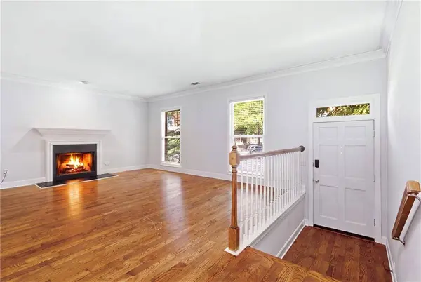 7500 Roswell RD #6, Sandy Springs, GA 30350
