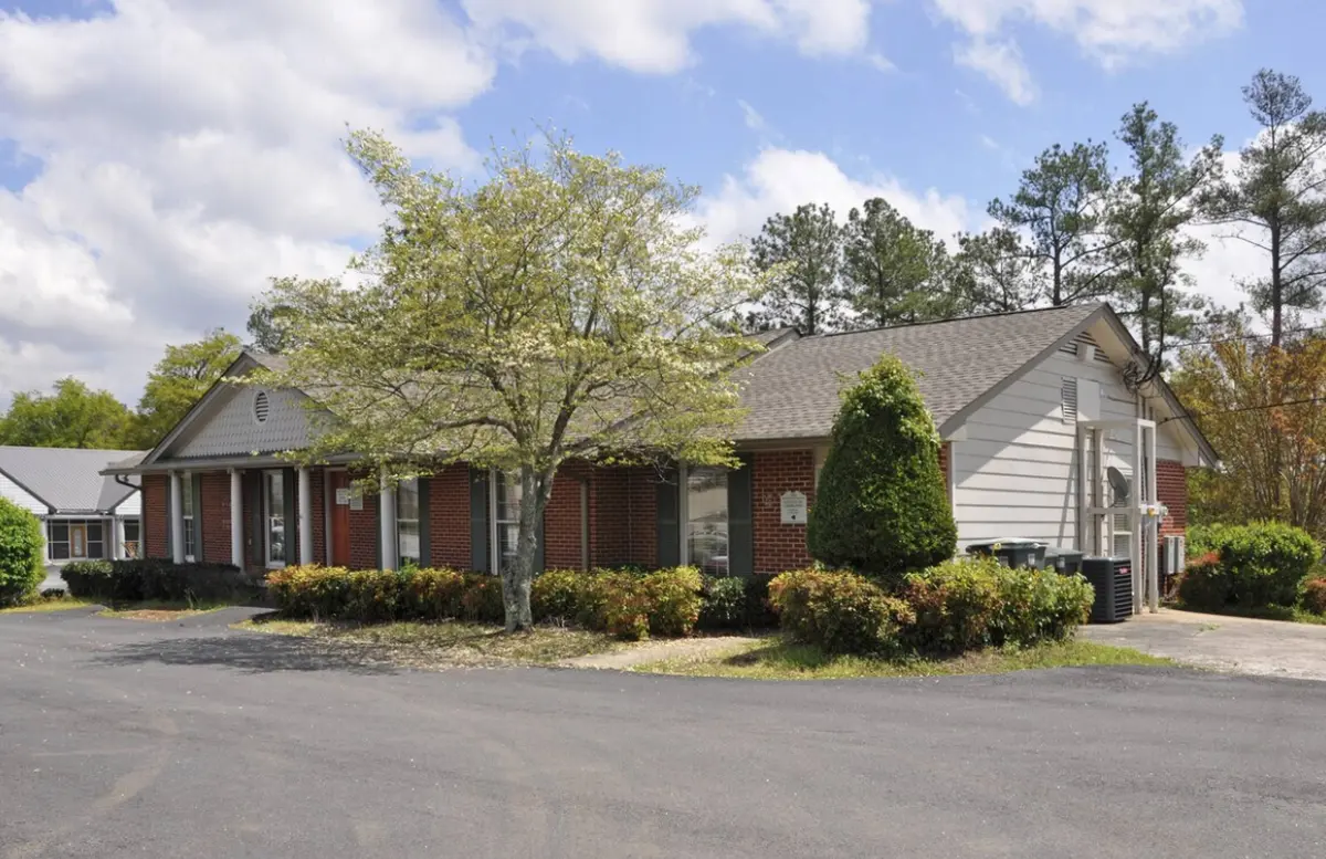 1315 Milstead Rd NE, Conyers, GA 30012-3824