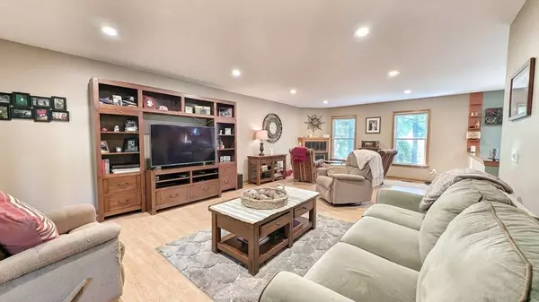 62 Cabral Drive, Middleton, MA 01949