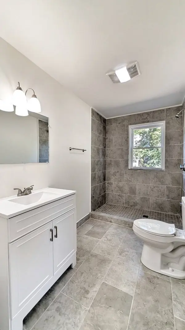 603 Woburn St #2, Wilmington, MA 01887