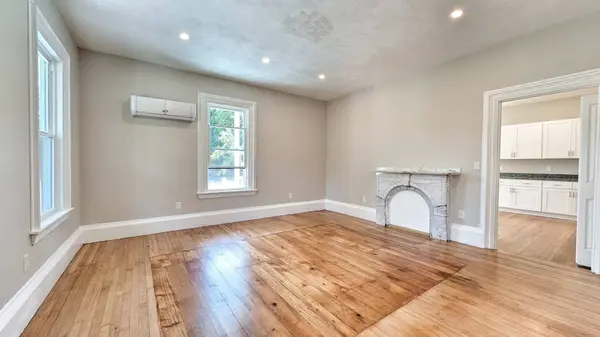603 Woburn St #1, Wilmington, MA 01887