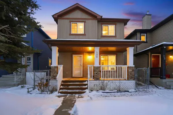 252 Saddlecrest Blvd NE, Calgary, AB T3J 5L6