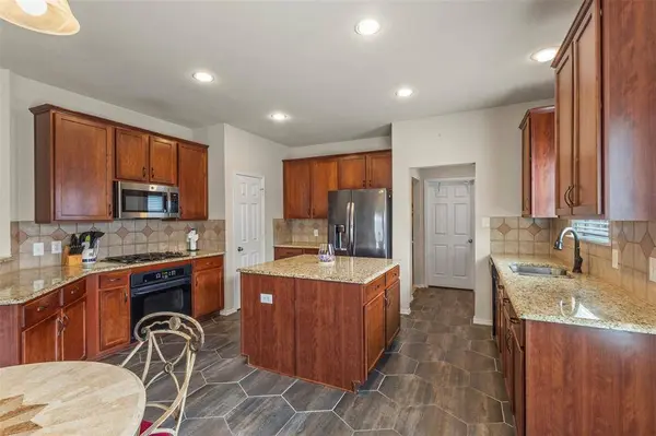 1203 Iron Horse Street, Wylie, TX 75098