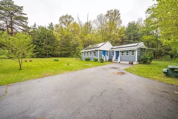 91 Robinson Rd, Palmer, MA 01069