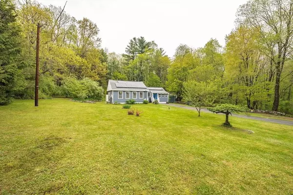 91 Robinson Rd, Palmer, MA 01069