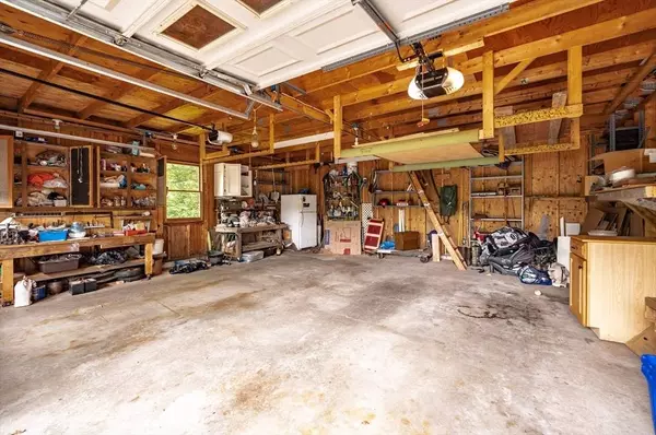 167 Alden St, Ludlow, MA 01056