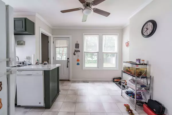 21 Bigelow Avenue, Enfield, CT 06082