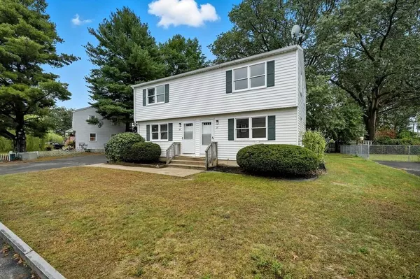 27-29 Allison Ln, Springfield, MA 01129
