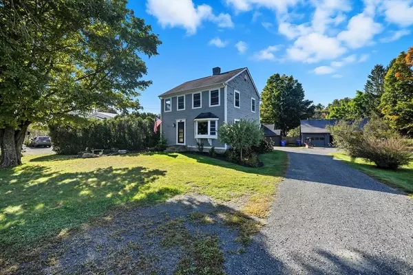 427 Main Rd, Granville, MA 01034