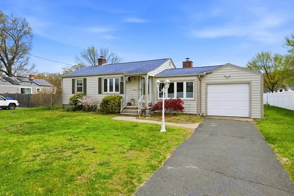 11 Judith St, Springfield, MA 01118