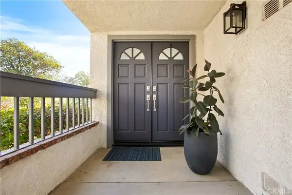 24522 Windsor #C, Valencia, CA 91355