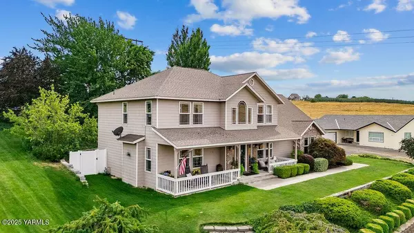 1002 Ridgeview Ave, Selah, WA 98942