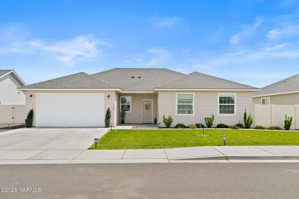1909 S 61st Ave, Yakima, WA 98908