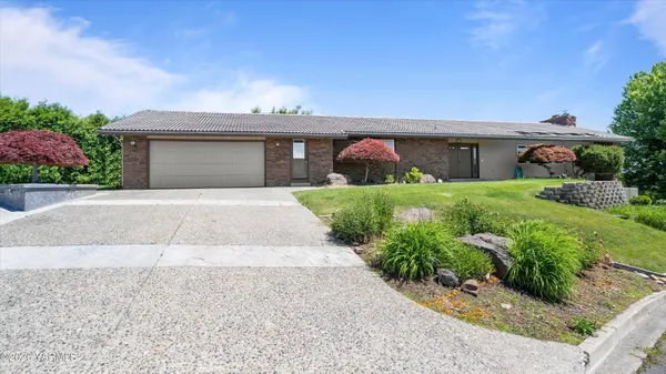 411 N 36th Ave, Yakima, WA 98902