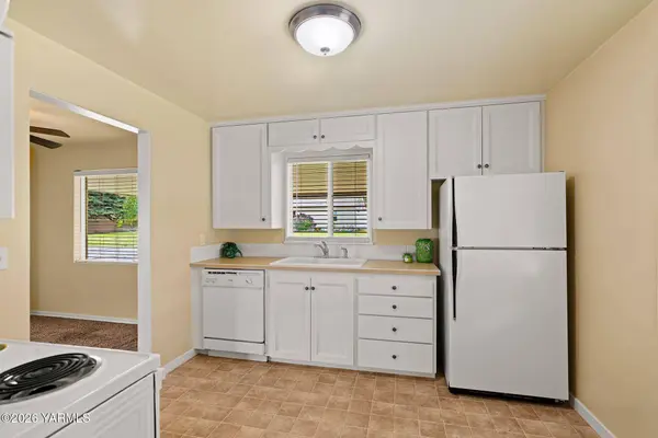 120 Vendome Ave, Yakima, WA 98902