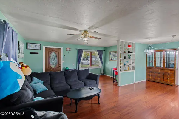 3808 S 2nd St, Union Gap, WA 98903