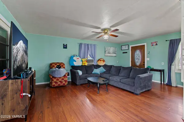 3808 S 2nd St, Union Gap, WA 98903