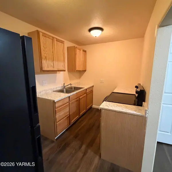 19171 NW Othello Pl, Othello, WA 99344