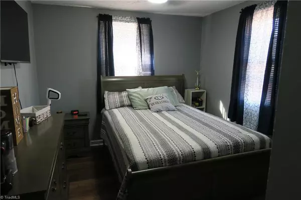 126 J Nettie DR, Lexington, NC 27292