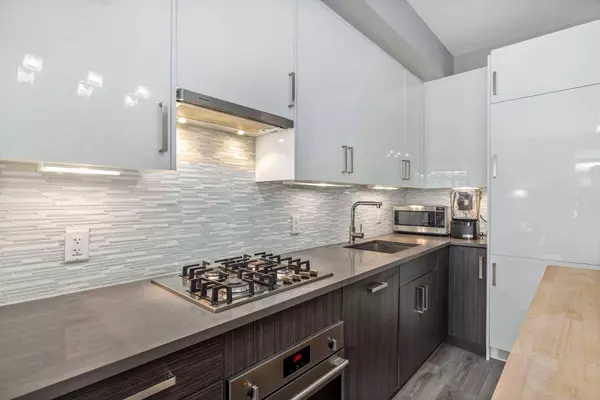 515 4 AVE NE #311, Calgary, AB T2E 0J9