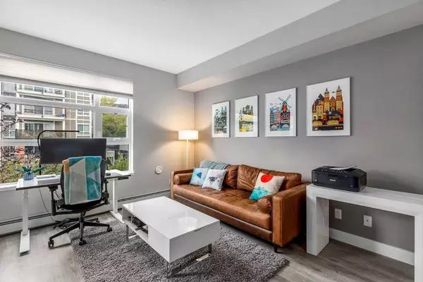 515 4 AVE NE #311, Calgary, AB T2E 0J9