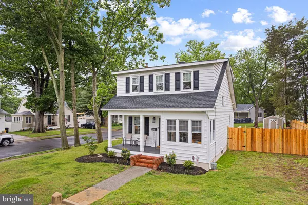 401 WOODLAND AVE, Glendora, NJ 08029