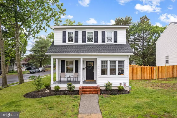 401 WOODLAND AVE, Glendora, NJ 08029