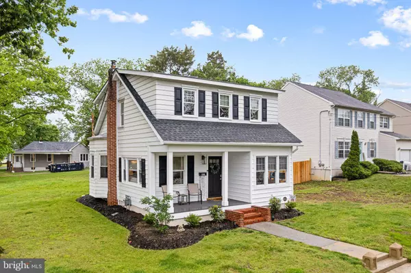 401 WOODLAND AVE, Glendora, NJ 08029