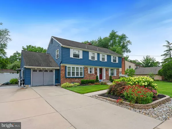 109 PEARL CROFT RD, Cherry Hill, NJ 08034