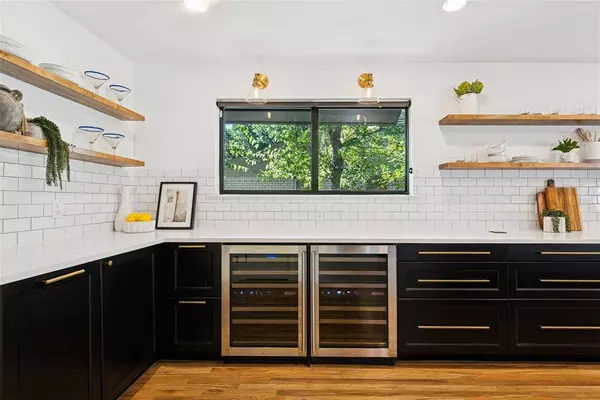 921 Teakwood Drive, Richardson, TX 75080