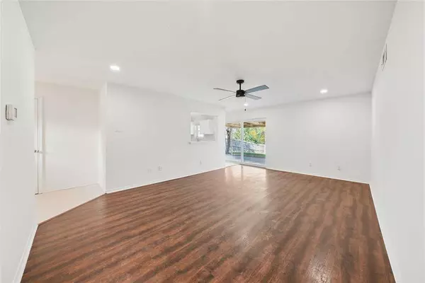 1813 Overglen Drive, Plano, TX 75074