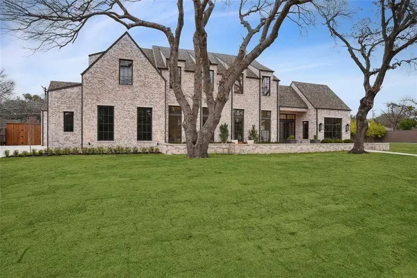 5945 Royal Crest Drive, Dallas, TX 75230