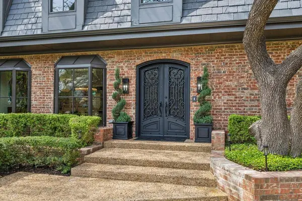 6030 Club Oaks Drive, Dallas, TX 75248