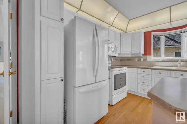 1344 POTTER GREENS DR NW, Edmonton, AB T5T 6A3