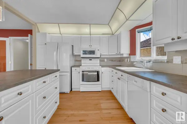 1344 POTTER GREENS DR NW, Edmonton, AB T5T 6A3