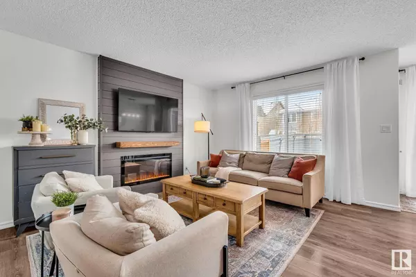 1276 DANIELS CR SW, Edmonton, AB T6W 3J1