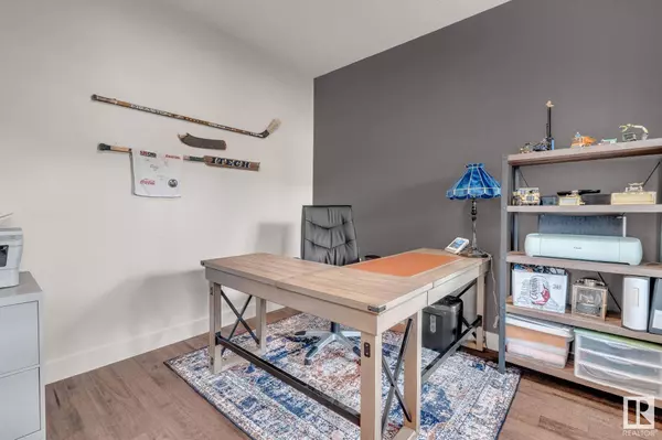 8 MOBERG CL, Leduc, AB T9E 1E5