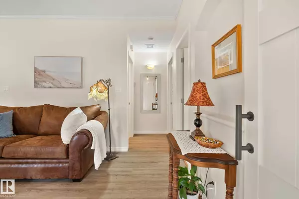 #81 3040 SPENCE WD SW, Edmonton, AB T6X 1N7