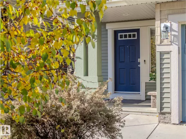 1692 CHAPMAN WY SW, Edmonton, AB T6W 0Y6