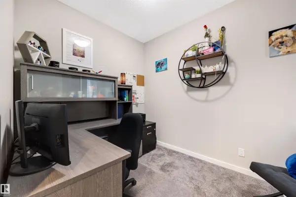 203 LARCH CR, Leduc, AB T9E 1N2