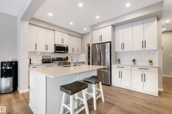 203 LARCH CR, Leduc, AB T9E 1N2