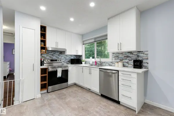 5502 52 ST, Leduc, AB T9E 5P6